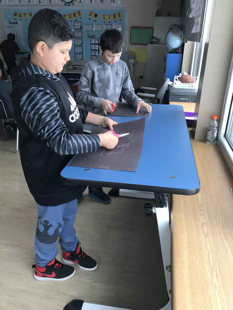 Jacob Condo, and Onwenteshon Deer were using the standing desk when The Eastern Door stopped by their grade five French immersion classroom.
